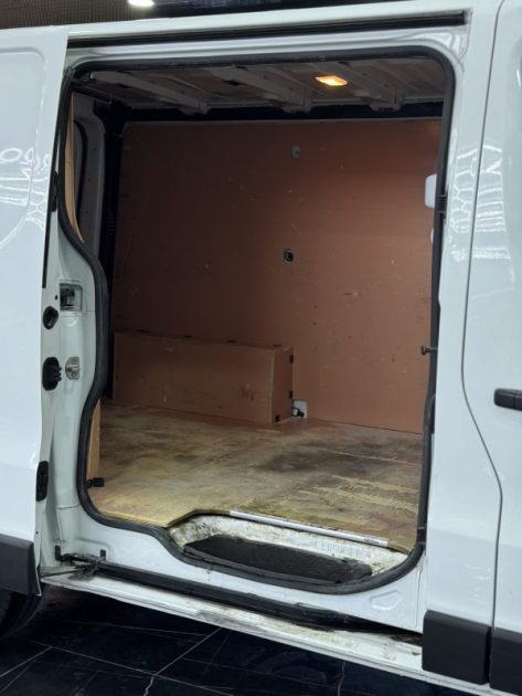 NISSAN NV300 2021 TTC TVA Récupérable 