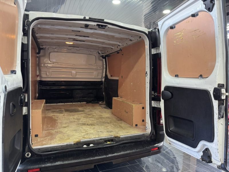 NISSAN NV300 2021 TTC TVA Récupérable 