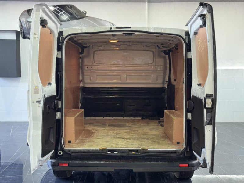 NISSAN NV300 2021 TTC TVA Récupérable 