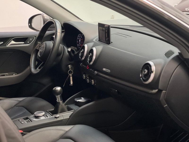 AUDI  A3 SPORTBACK 2.0 TFSI 190CH