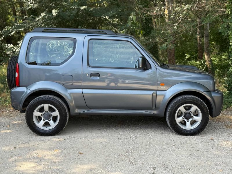 SUZUKI JIMNY 1.5 DDIS 86 JLX 