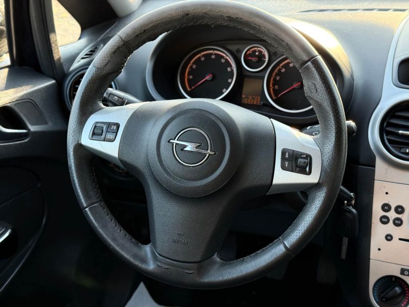 OPEL CORSA D 2009