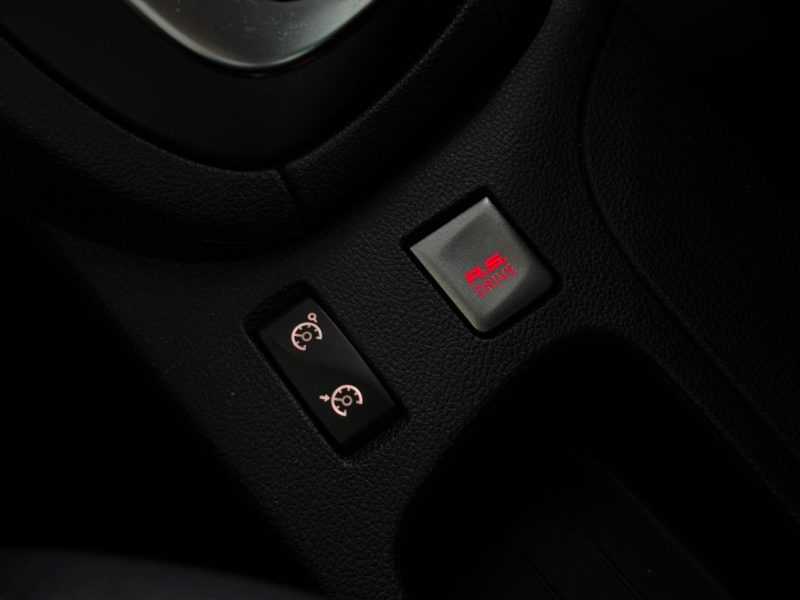 RENAULT CLIO 4 Phase 2 RS Trophy 1.6 T 220 cv EDC6