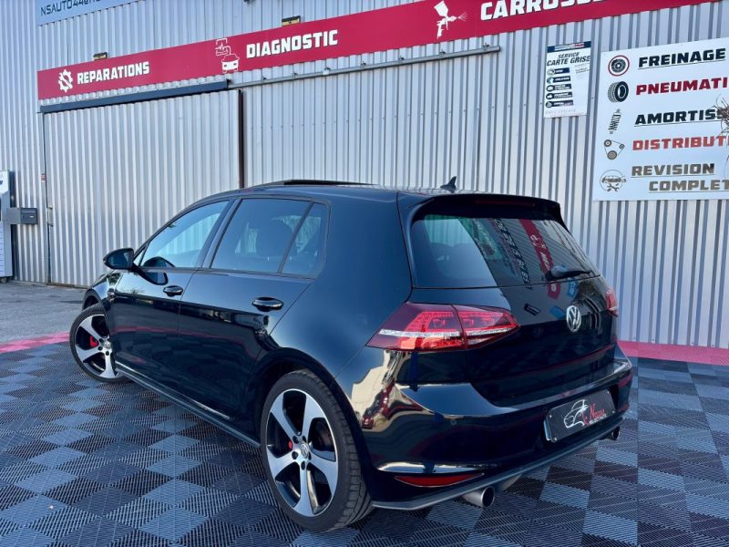 golf 7 GTI 2.0 TSI 220ch TOUT OPTIONS GARANTIE 12 MOIS