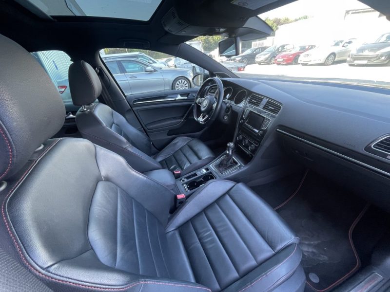 golf 7 GTI 2.0 TSI 220ch TOUT OPTIONS GARANTIE 12 MOIS