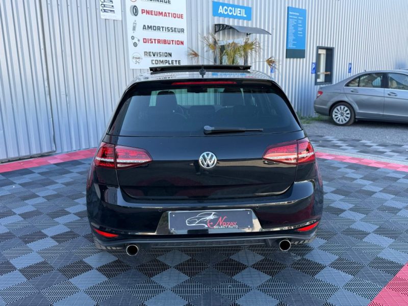 golf 7 GTI 2.0 TSI 220ch TOUT OPTIONS GARANTIE 12 MOIS