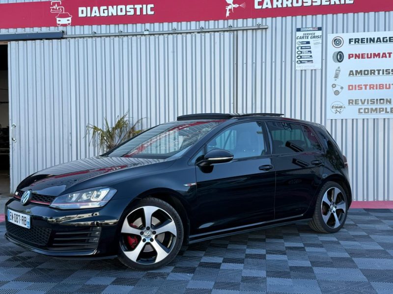golf 7 GTI 2.0 TSI 220ch TOUT OPTIONS GARANTIE 12 MOIS