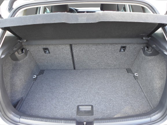 Volkswagen Polo VI  2019