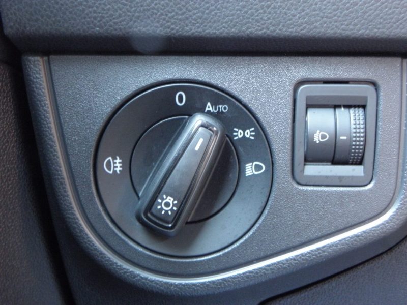 Volkswagen Polo VI  2019