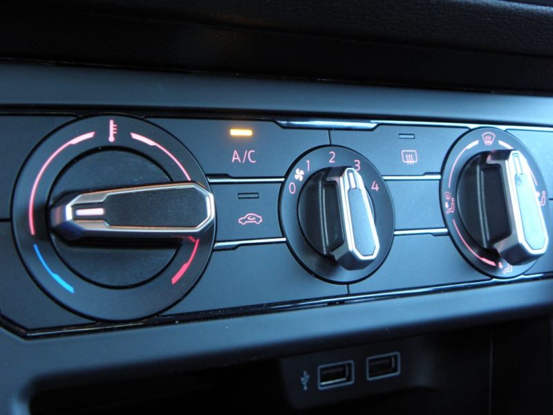 Volkswagen Polo VI  2019