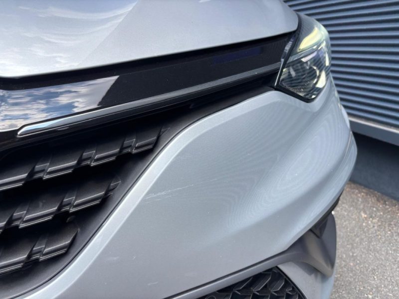 RENAULT CLIO V E-TECH HYBRID 140 RS LINE