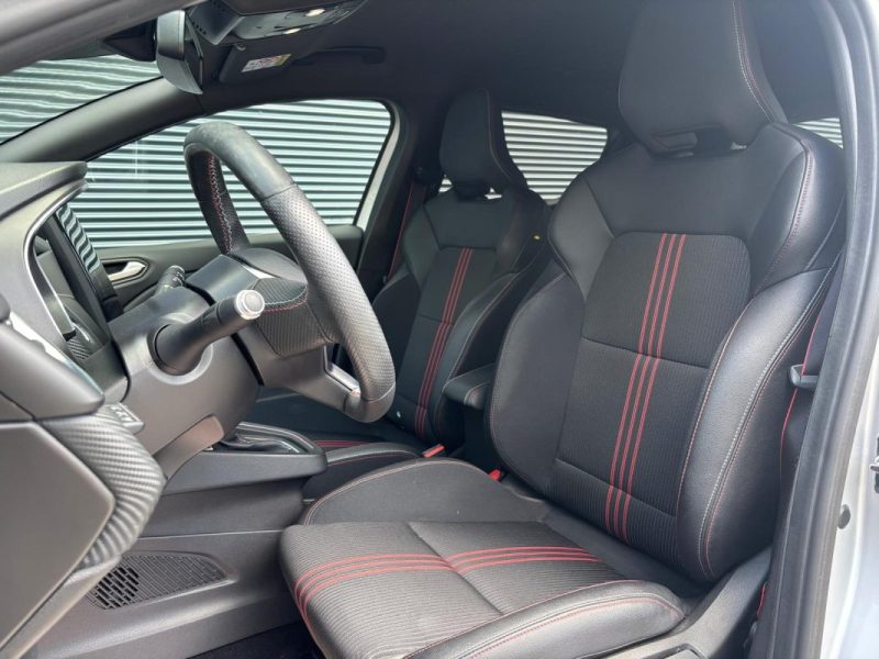 RENAULT CLIO V E-TECH HYBRID 140 RS LINE