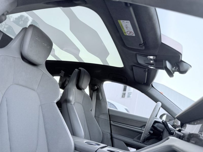 PORSCHE TAYCAN TURBO S 761ch CROSS TURISMO