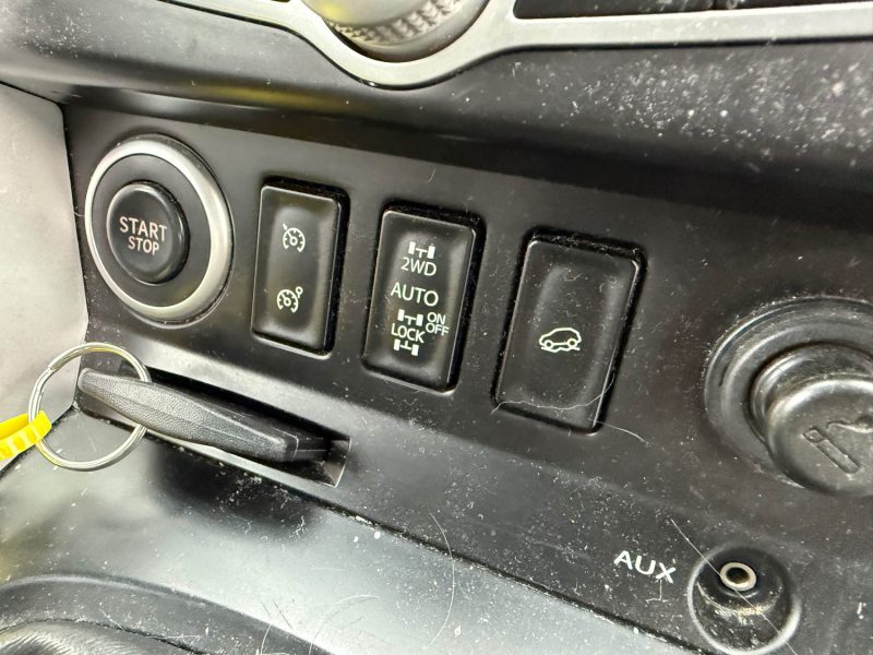 RENAULT KOLEOS 2.0 DCI 150 BLACK EDITION CARMINAT 4X4 GARANTIE