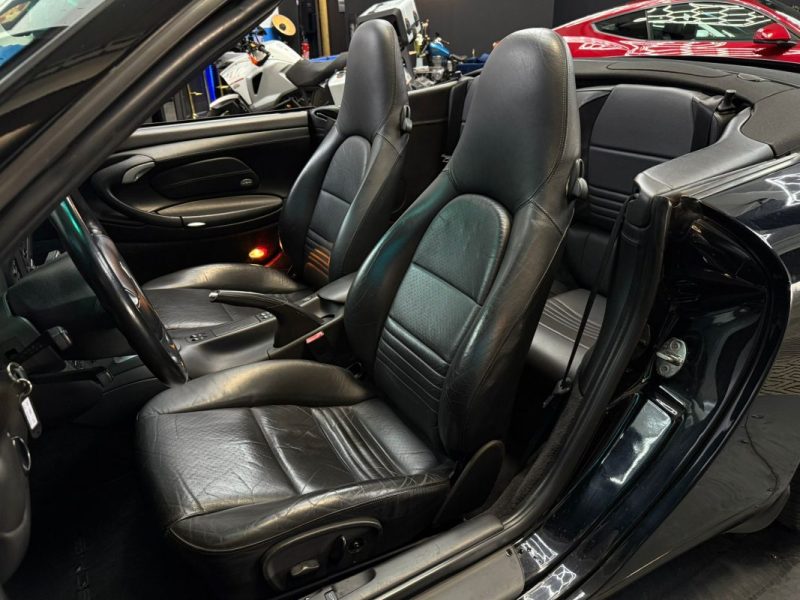 PORSCHE 911 996 Cabriolet Carrera 4 3.6 i Tiptronic 320 cv