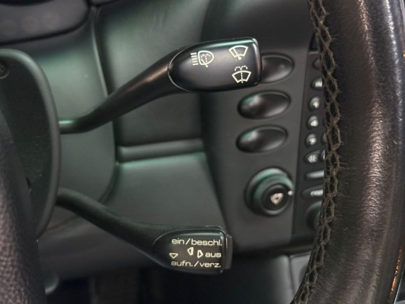 PORSCHE 911 996 Cabriolet Carrera 4 3.6 i Tiptronic 320 cv