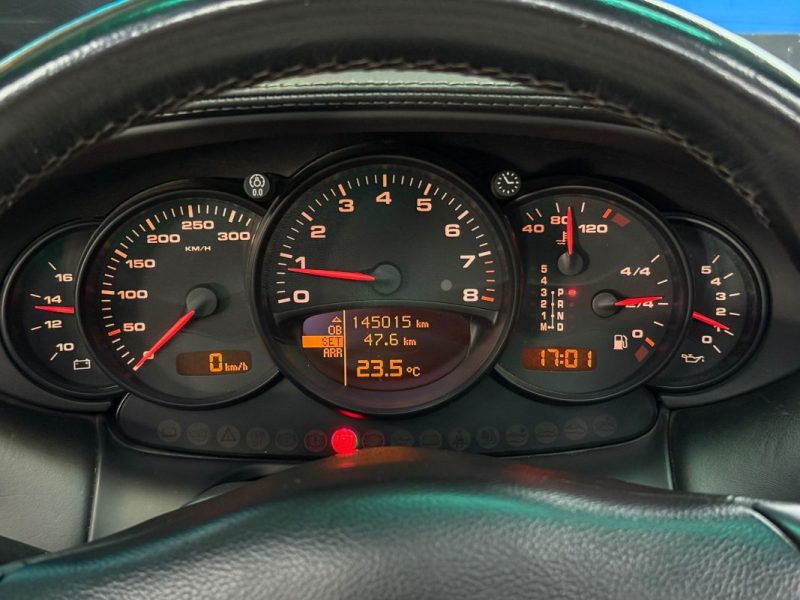 PORSCHE 911 996 Cabriolet Carrera 4 3.6 i Tiptronic 320 cv