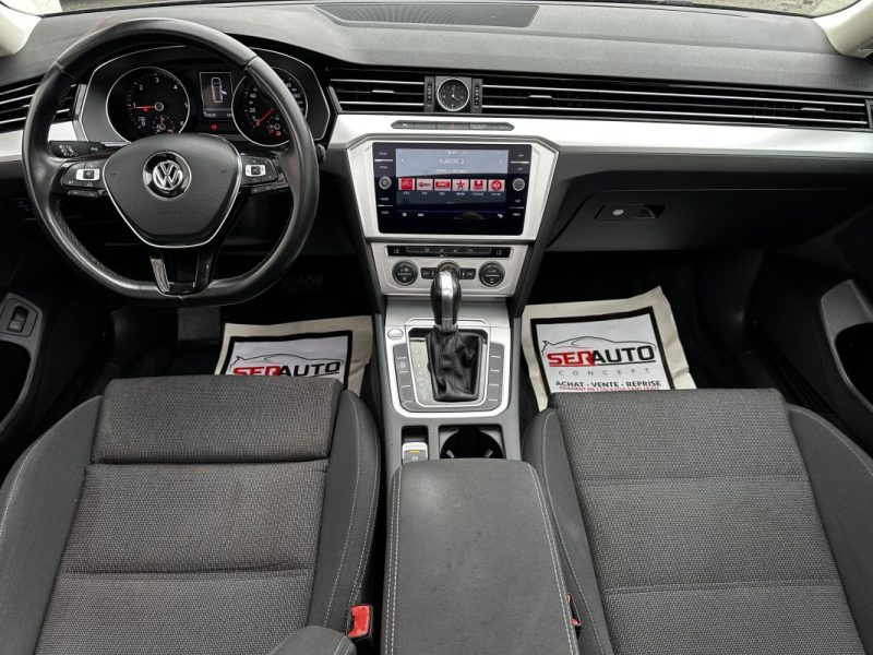 VOLKSWAGEN PASSAT 2017