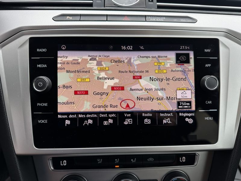 VOLKSWAGEN PASSAT 2017