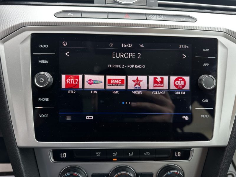 VOLKSWAGEN PASSAT 2017