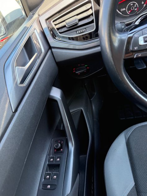 VOLKSWAGEN POLO 2019