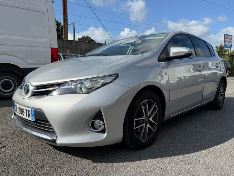 TOYOTA AURIS 2014