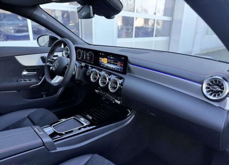 MERCEDES CLA 2025 REF 219