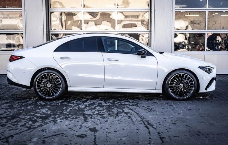 Mercedes CLA 200 AMG Line 7G-DCT REF 221