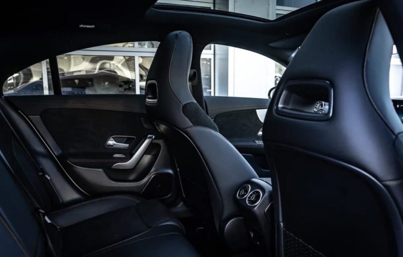 Mercedes CLA 200 AMG Line 7G-DCT REF 221