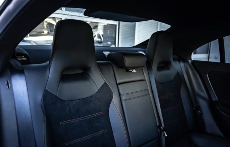 Mercedes CLA 200 AMG Line 7G-DCT REF 221