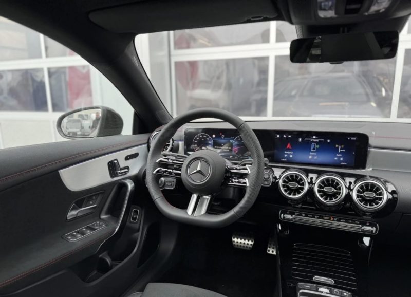 MERCEDES CLA 2025 REF 205