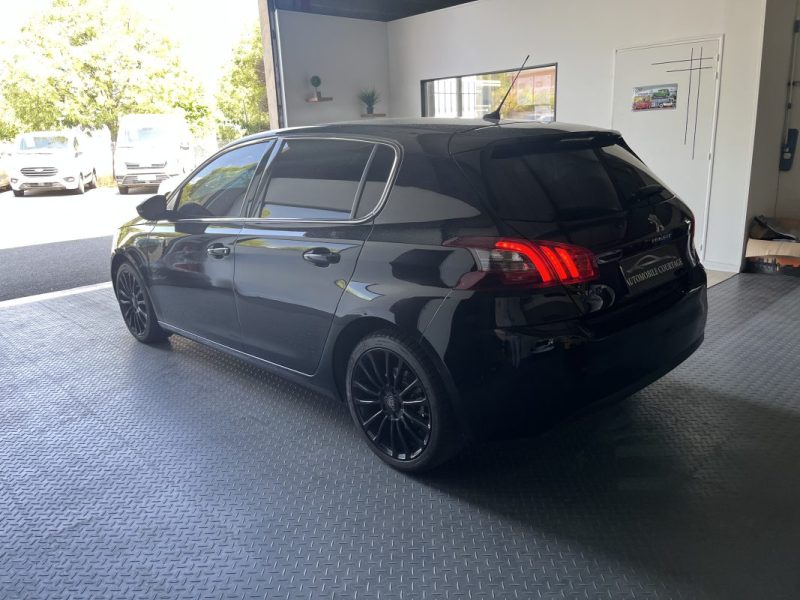 PEUGEOT 308 2019
