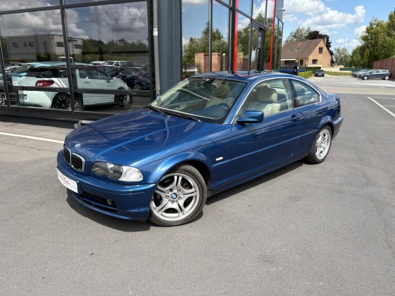 B.M.W. SERIE 3 2001