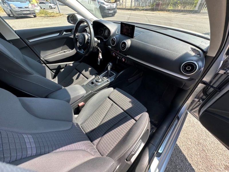 AUDI A3 SPORTBACK 1.4 TFSI 150ch ULTRA COD AMBITION S tronic 7 - GARANTIE 12 MOIS POSSIBLE 60