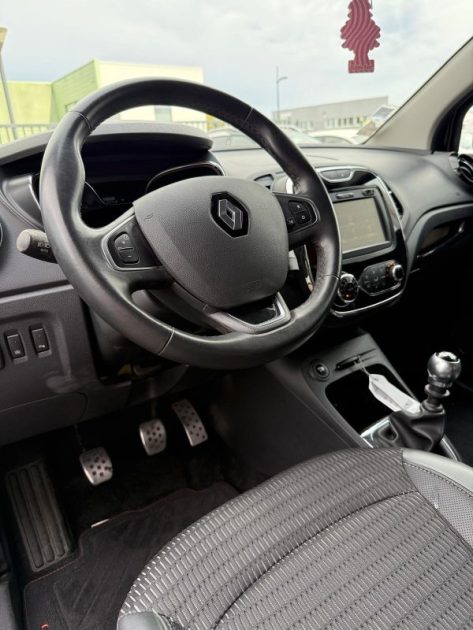 RENAULT CAPTUR 1.2 TCE  120 CH Intense