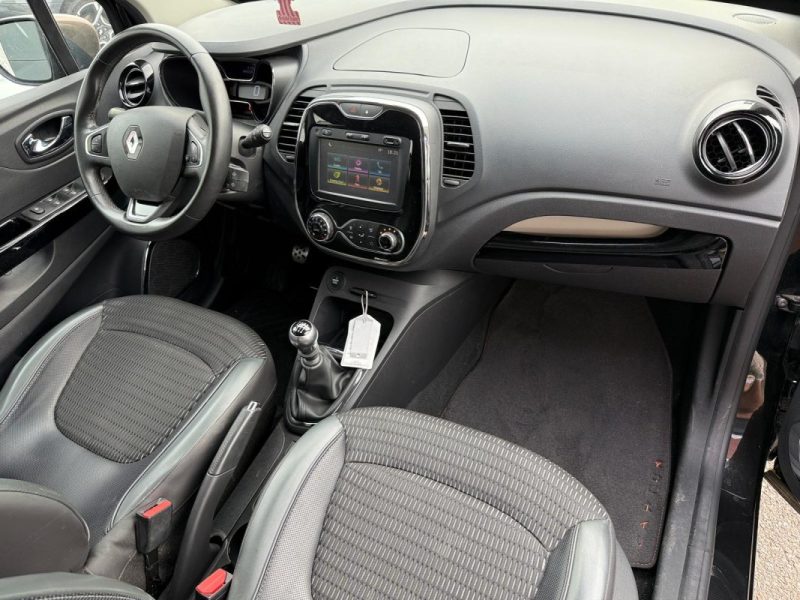 RENAULT CAPTUR 1.2 TCE  120 CH Intense