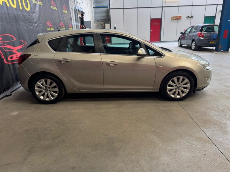 OPEL ASTRA 1.7 CDTI 125 