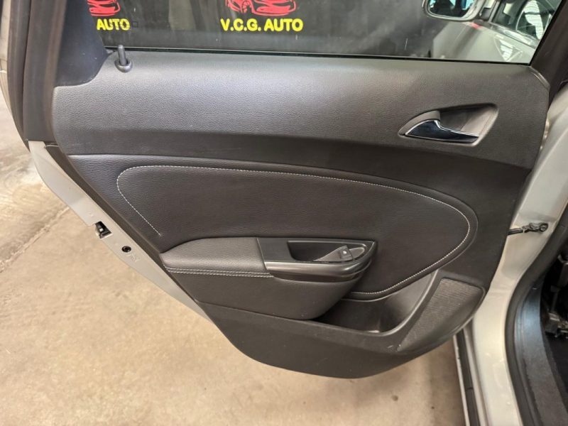 OPEL ASTRA 1.7 CDTI 125 