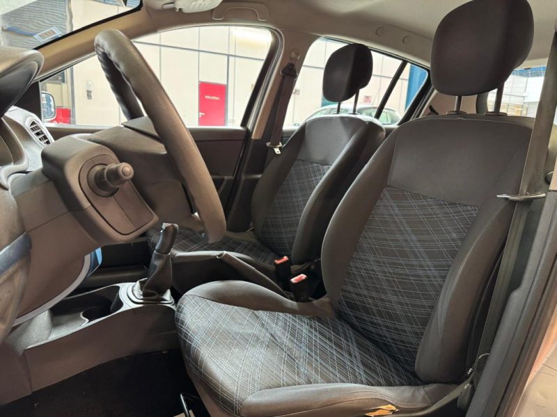 RENAULT CLIO 1.5 DCi 70 AUTHENTIQUE 