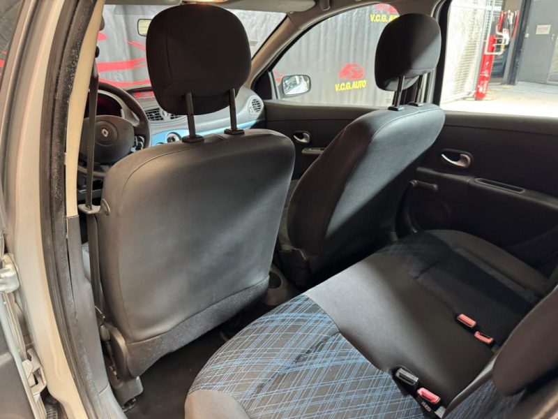 RENAULT CLIO 1.5 DCi 70 AUTHENTIQUE 