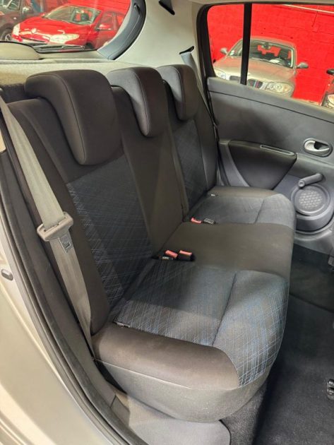 RENAULT CLIO 1.5 DCi 70 AUTHENTIQUE 