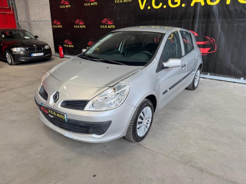 RENAULT CLIO 1.5 DCi 70 AUTHENTIQUE 