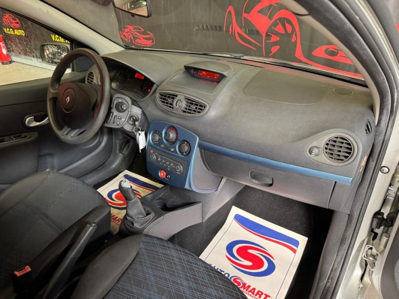 RENAULT CLIO 1.5 DCi 70 AUTHENTIQUE 