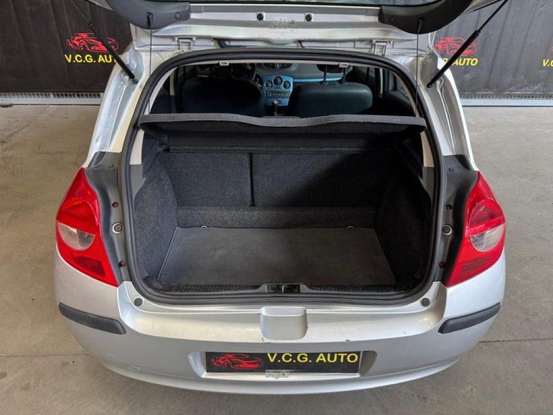 RENAULT CLIO 1.5 DCi 70 AUTHENTIQUE 