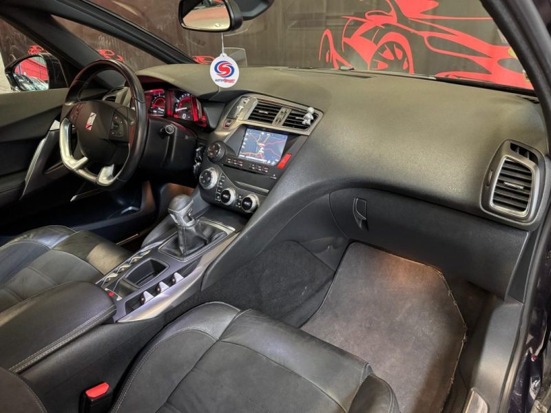 DS DS5 2.0 HDi 150 So Chic 