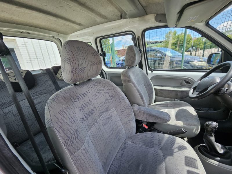 RENAULT KANGOO 2006