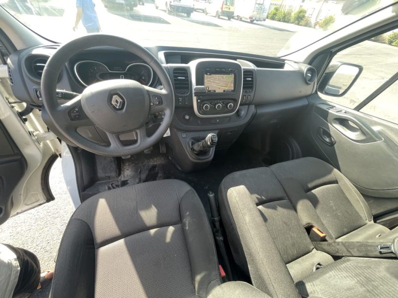 Renault  Trafic L2H1 2.0 DCI 120ch ENERGY CONFORT DOUBLE PORTE LATERALE GPS