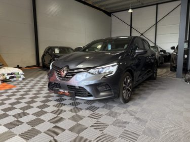 RENAULT CLIO 2020