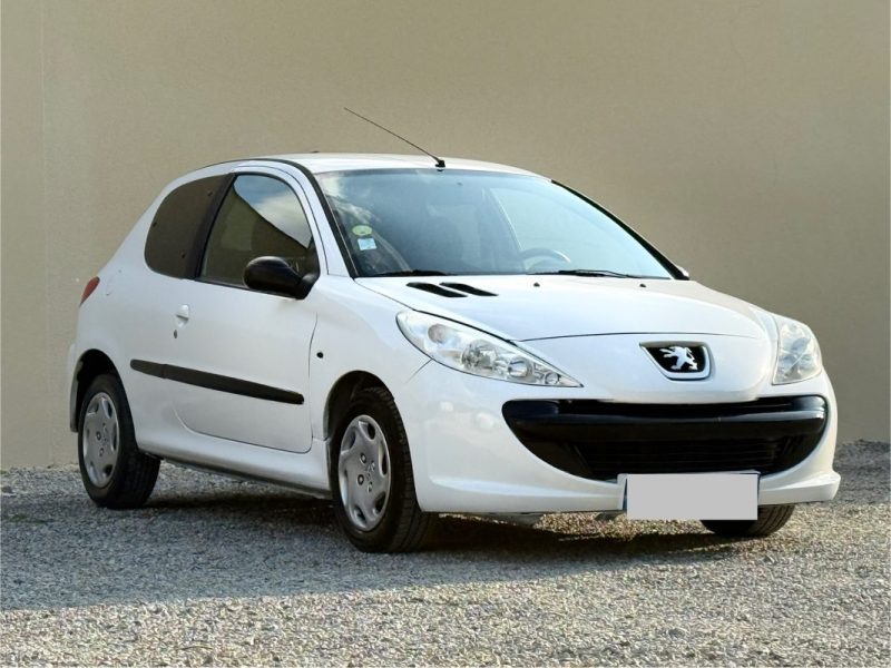 PEUGEOT 206+ 2010