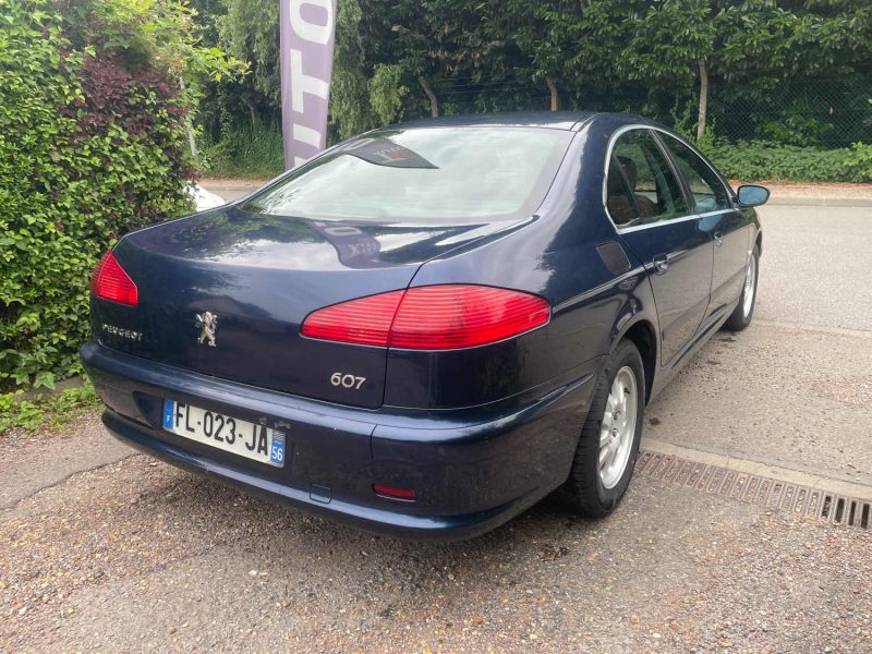 PEUGEOT 607 2.2HDI 130CV